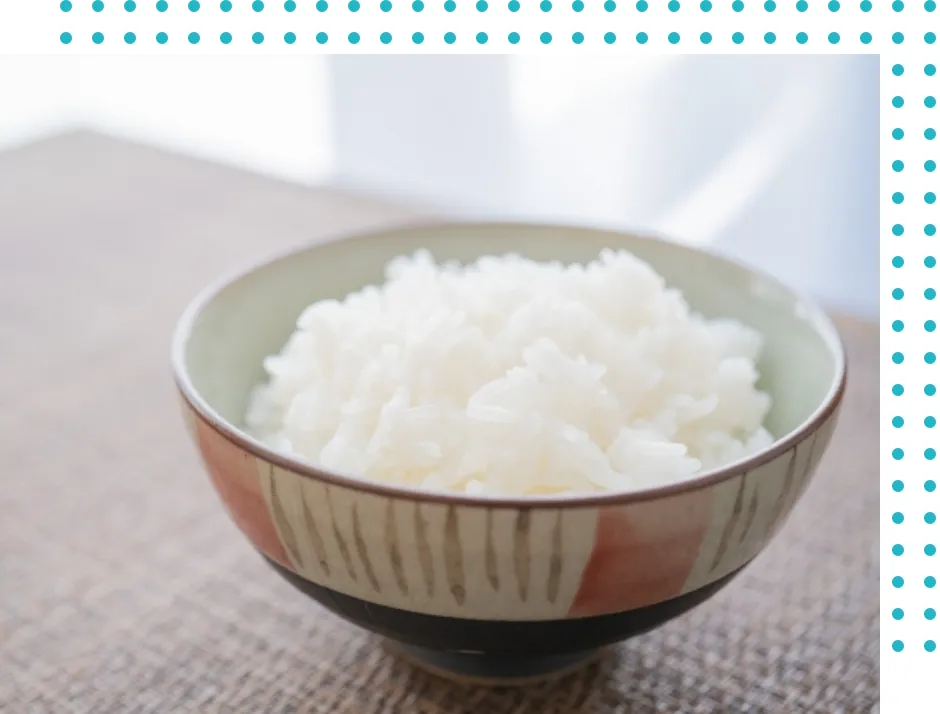 お昼の白ご飯は無料